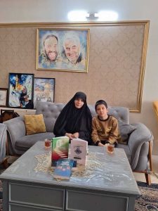 ماجرای جالب آمدن شهید محرابی به مدرسه پسرش  واکنش‌های متفاوت مردم در برخورد با همسر شهدا