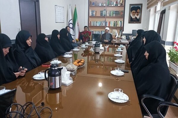۸۵۶ برنامه ویژه گرامیداشت هفته زن و روز مادر در آذربایجان غربی برگزار می شود - خبرگزاری مهر | اخبار ایران و جهان