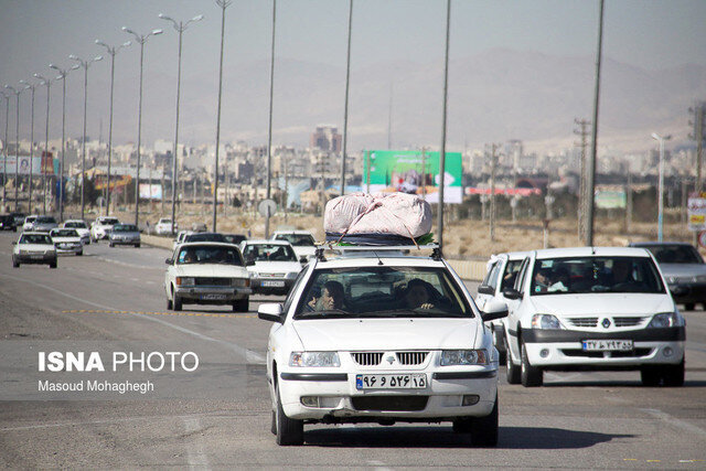 رانندگان مصرف غذاهای پُرچرب و سنگین را در سفر محدود کنند