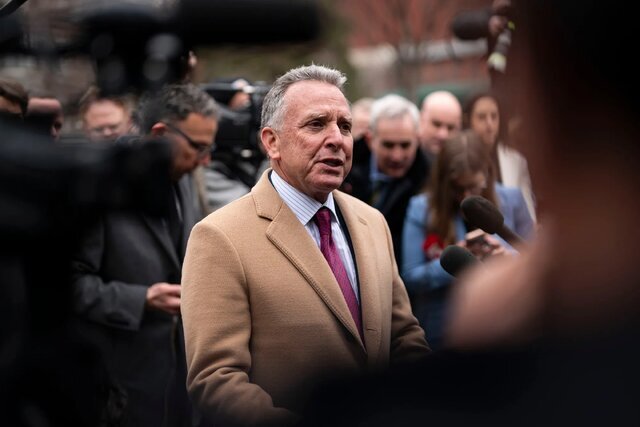 اسرائیل هیوم: ویتکاف دوشنبه نامه ترامپ را به نتانیاهو می‌دهد