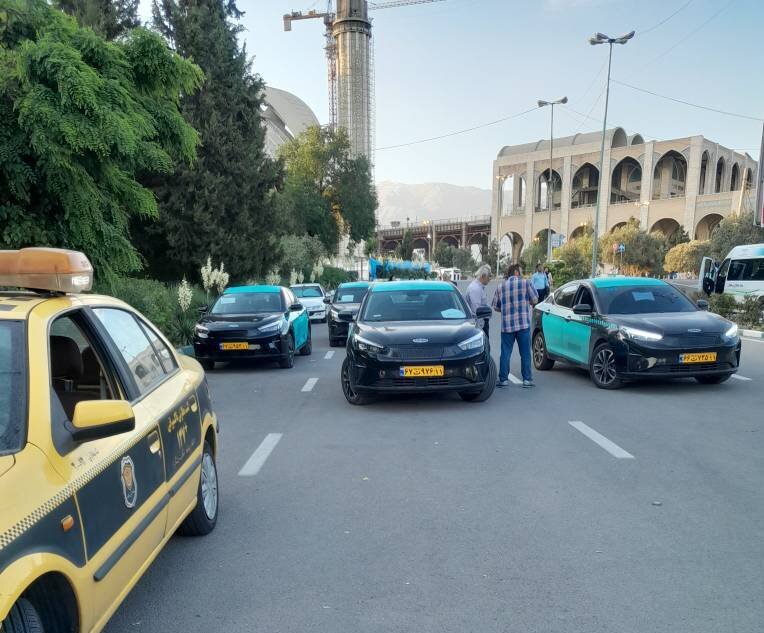 سرویس‌رسانی رایگان تاکسیرانی به بازدیدکنندگان نمایشگاه کتاب